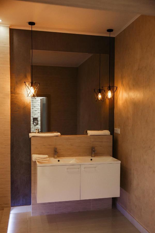 Апартаменты Центр Uman Square Apartment Eksteriør bilde